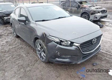 2018 Mazda Mazda3 Touring из США, поврежденный, VIN 3MZBN1V35JM226243